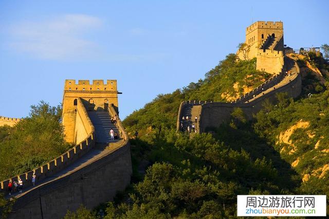 十月份带孩子和老人去哪旅游？