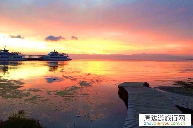 苏州自驾游到新疆，来时从兰州到张掖、哈密，返程不想走原路，有没有好点路线荐一下？