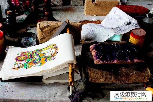 四五月份想去旅游，有什么推荐的好玩的地方吗？我比较喜欢自然和古城，但是不喜欢爬山？