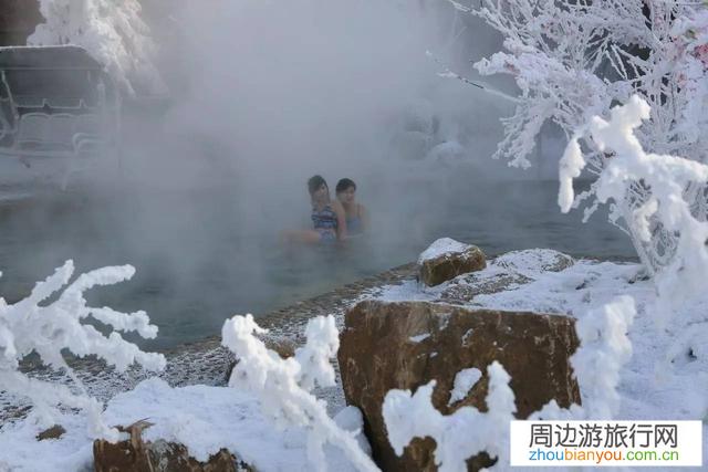 在零下30°的景区，玩雪泡温泉是怎样的一种体验？