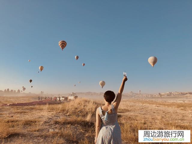 四个人去土耳其旅行十天，应该如何制定旅行计划？