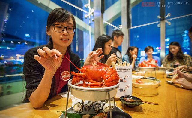 两个人去旅游，有什么地方值得推荐？