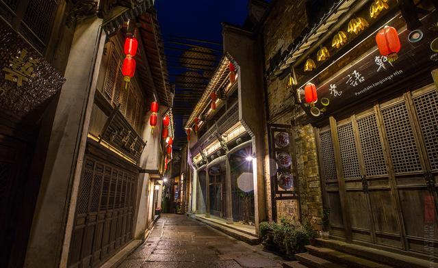 岭晚上有什么好玩的？夜景好不好