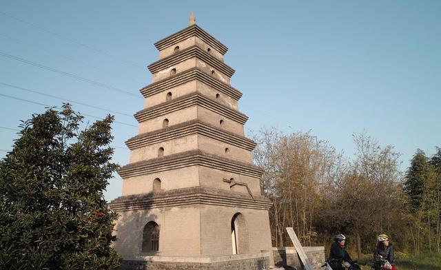 西安大雁塔是哪个朝代建造的？西安大雁塔的历史简介