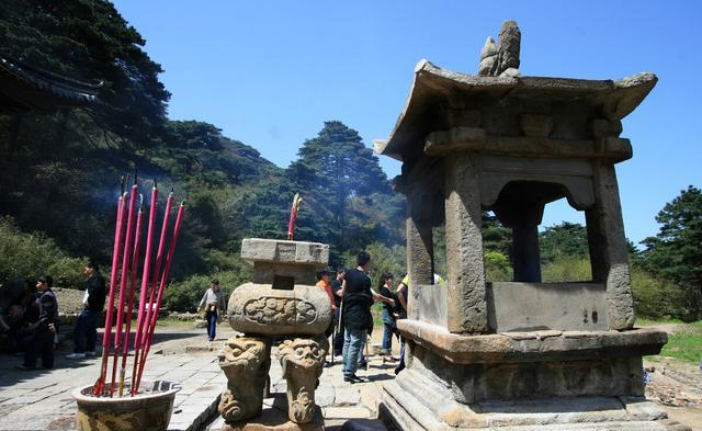 山东泰山、陕西华山、安徽黄山、江西三清山哪座最美？