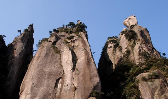 山东泰山、陕西华山、安徽黄山、江西三清山哪座最美？