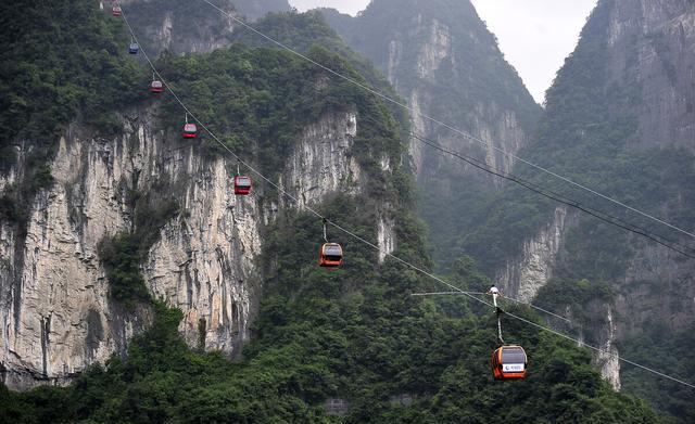 张家界的天门山景区介绍 天门山景区怎么玩