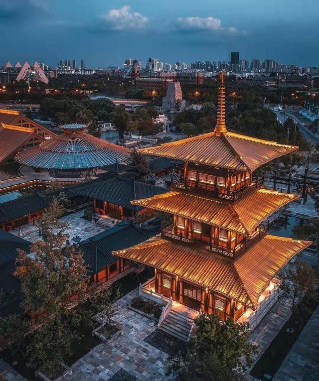 上海除了外滩还有哪些好玩的地方？